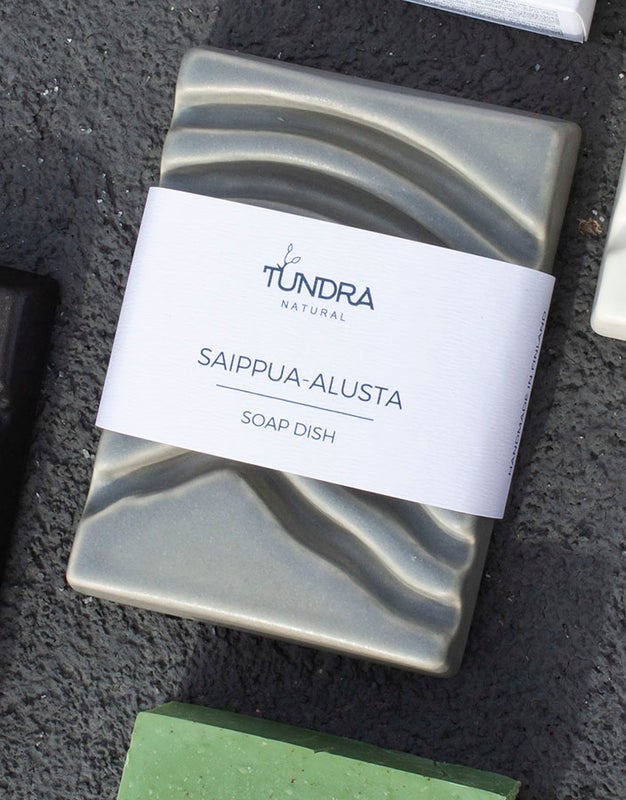 Saippua-alusta yhdist&auml;&auml; ajattoman muotoilun ja k&auml;yt&auml;nn&ouml;llisyyden.